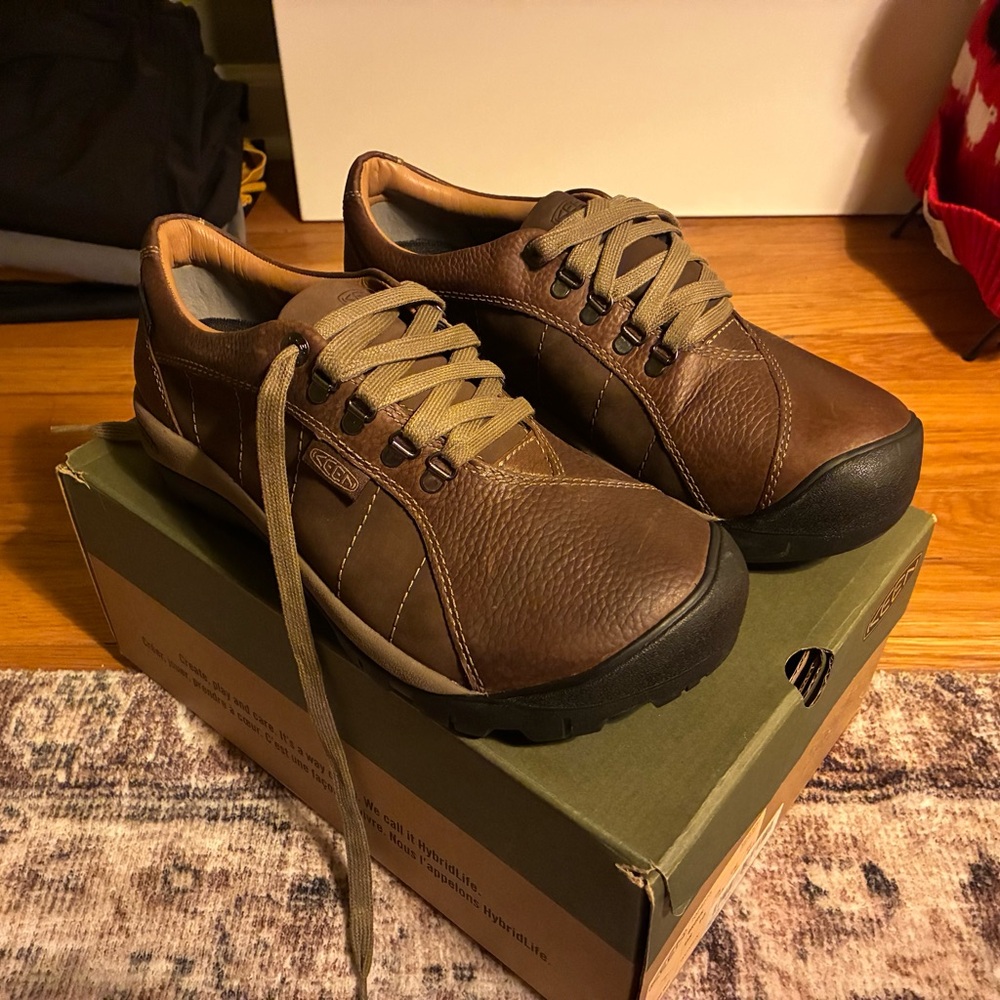 Keen Women's Presidio WP Shoes - Brown